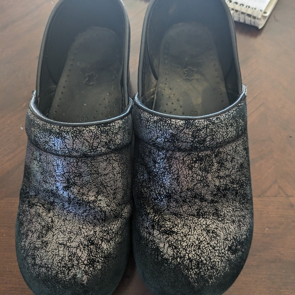 Dansko Shoes - Dansko